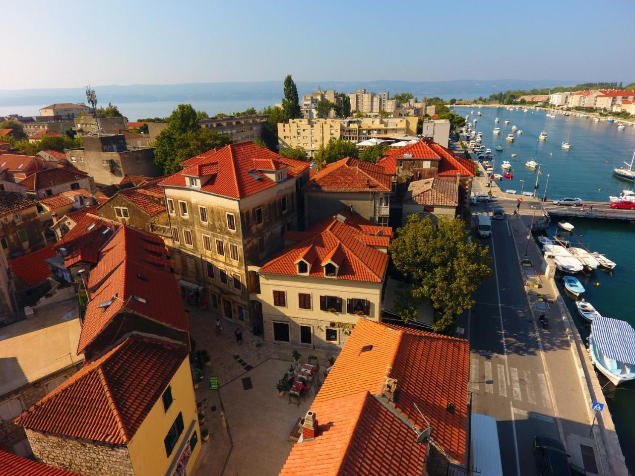 Inn By The River Omiš Exterior foto